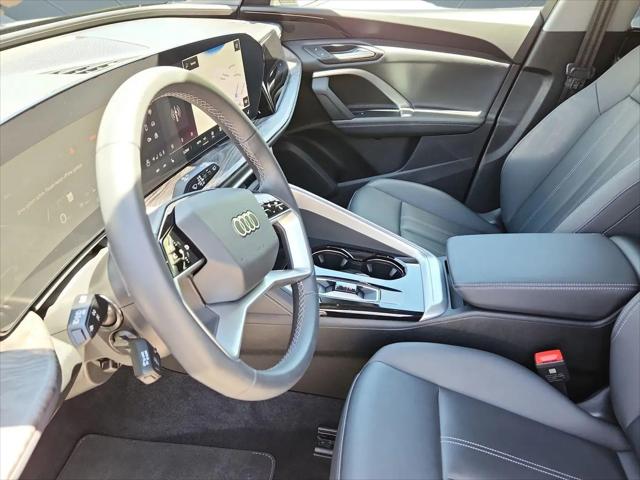 2025 Audi Q5 Premium TFSI quattro S tronic