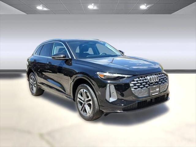 2025 Audi Q5 Premium TFSI quattro S tronic