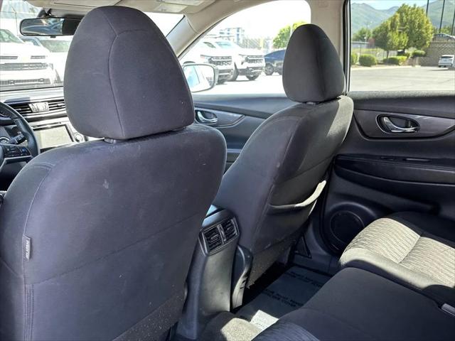 2020 Nissan Rogue SV FWD