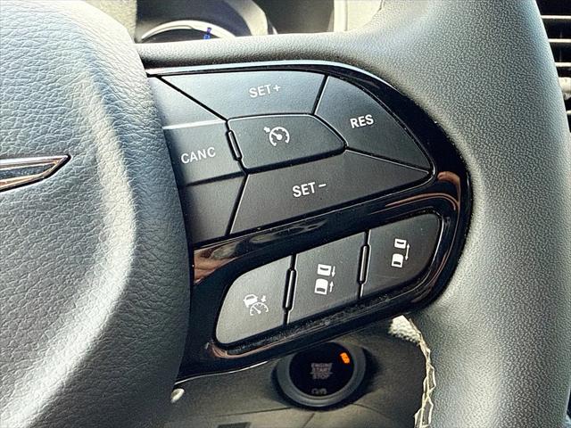 2024 Chrysler Pacifica Hybrid S Appearance Pkg