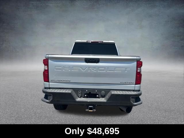 2023 Chevrolet Silverado 2500HD 4WD Crew Cab Standard Bed Custom