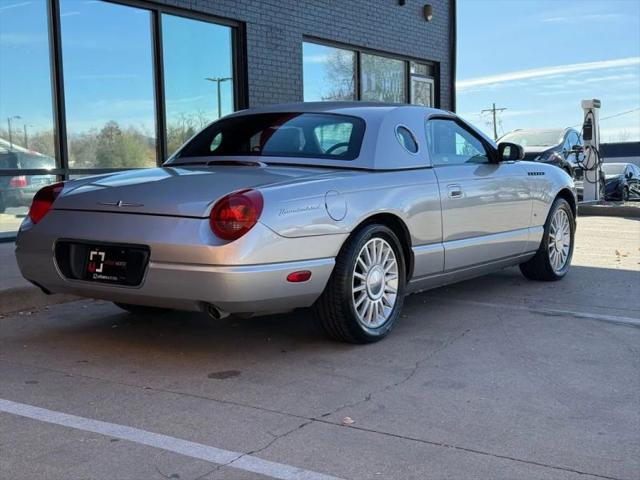 2004 Ford Thunderbird Base