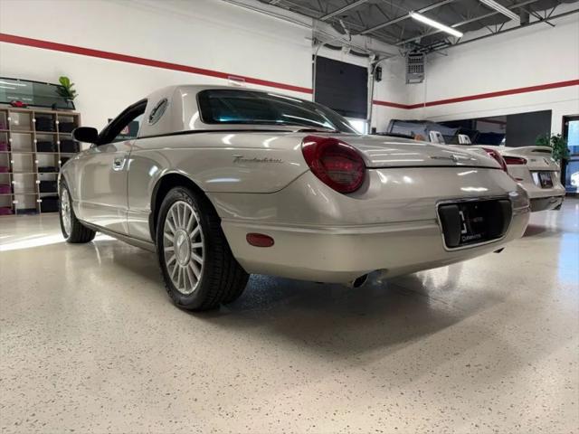 2004 Ford Thunderbird Base