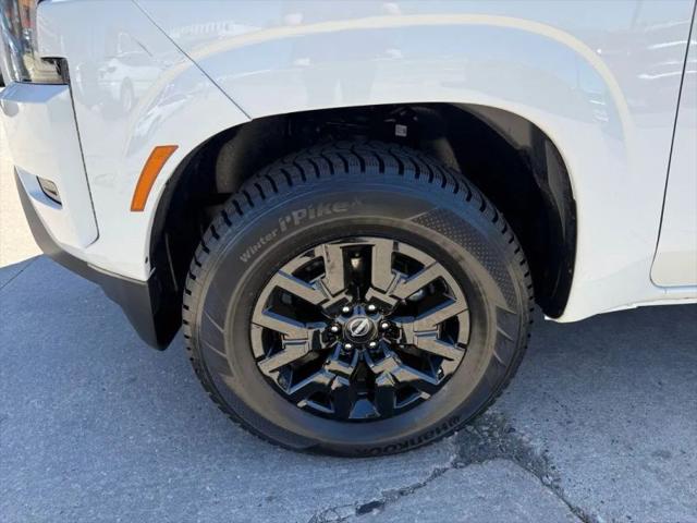 2023 Nissan Frontier Crew Cab SV 4x2