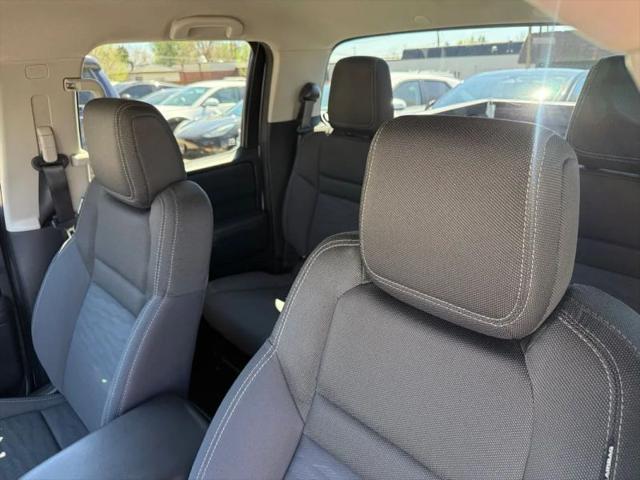 2023 Nissan Frontier Crew Cab SV 4x2