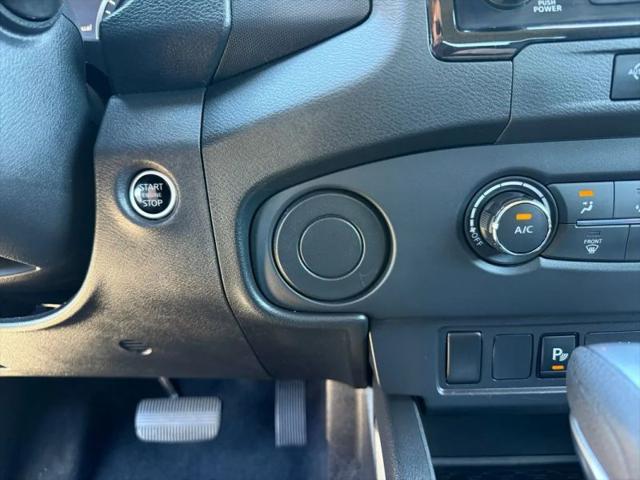 2023 Nissan Frontier Crew Cab SV 4x2