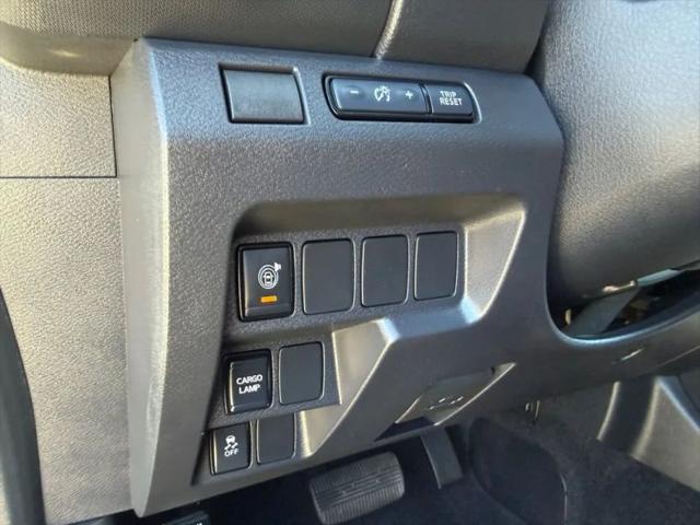 2023 Nissan Frontier Crew Cab SV 4x2
