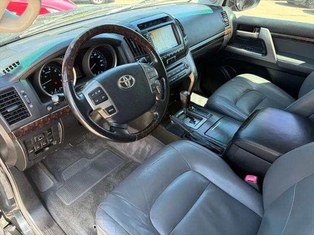 2009 Toyota Land Cruiser V8