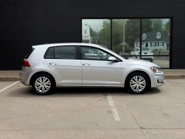 2015 Volkswagen e-Golf Limited Edition