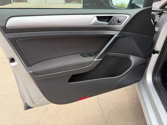 2015 Volkswagen e-Golf Limited Edition