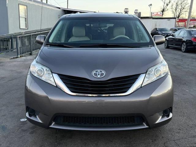 2014 Toyota Sienna LE V6 7 Passenger Mobility