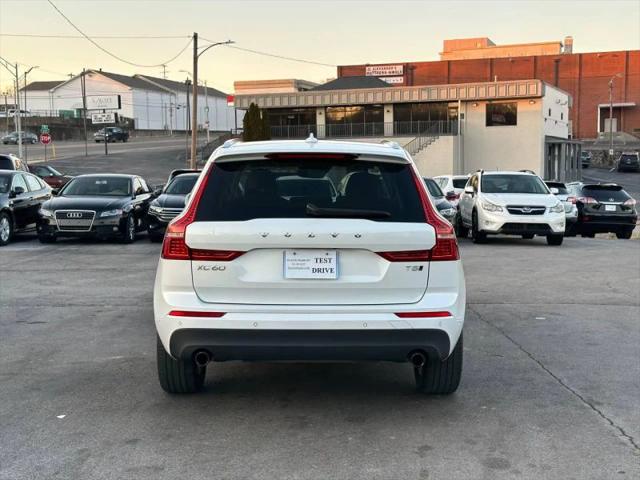 2018 Volvo XC60 T5 Momentum