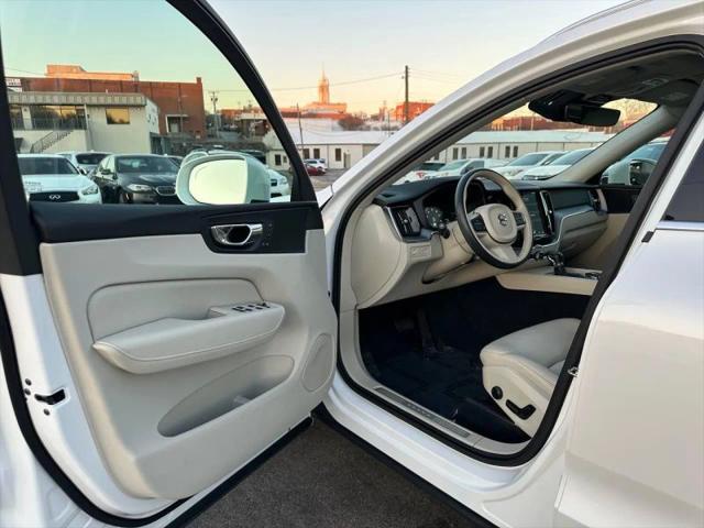 2018 Volvo XC60 T5 Momentum