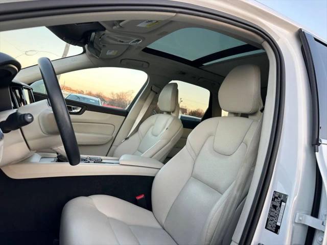 2018 Volvo XC60 T5 Momentum