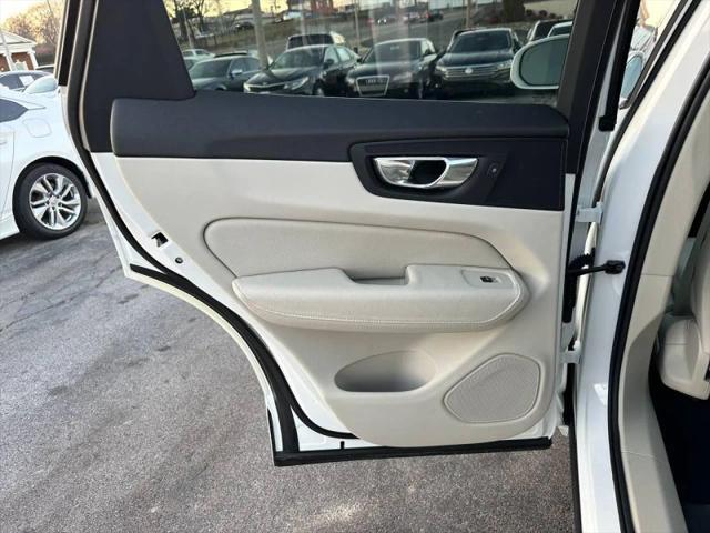 2018 Volvo XC60 T5 Momentum