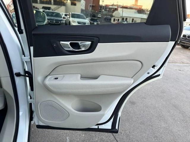 2018 Volvo XC60 T5 Momentum