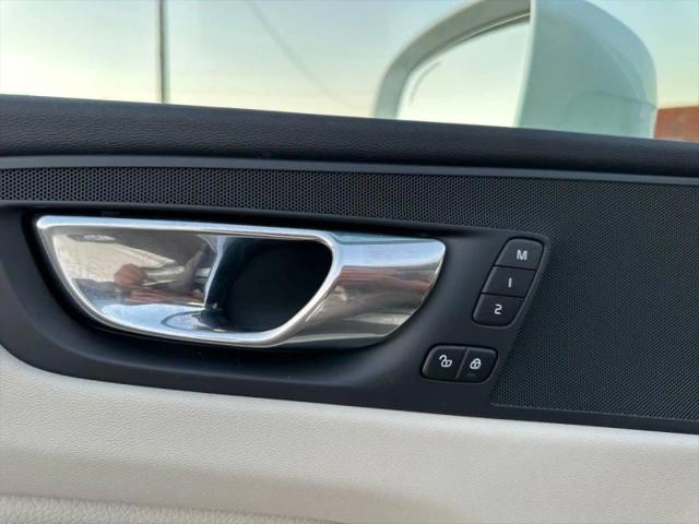 2018 Volvo XC60 T5 Momentum