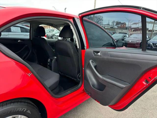 2014 Volkswagen Jetta 2.0L S