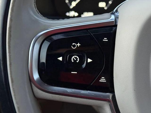 2016 Volvo XC90 T6 Inscription