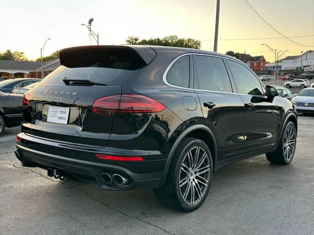 2016 Porsche Cayenne S