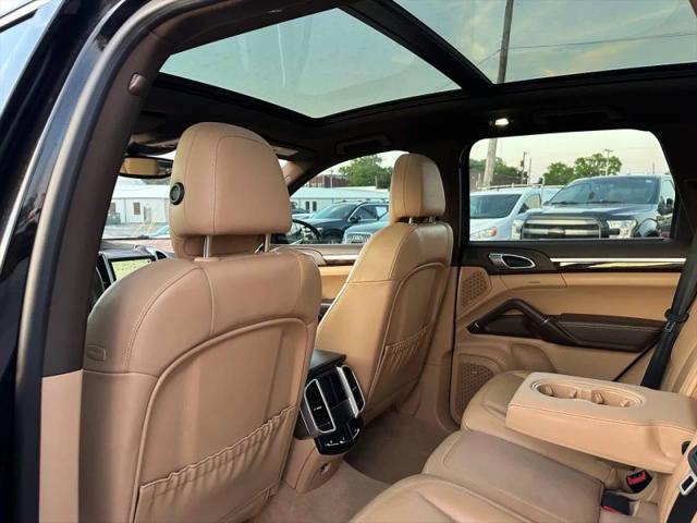 2016 Porsche Cayenne S