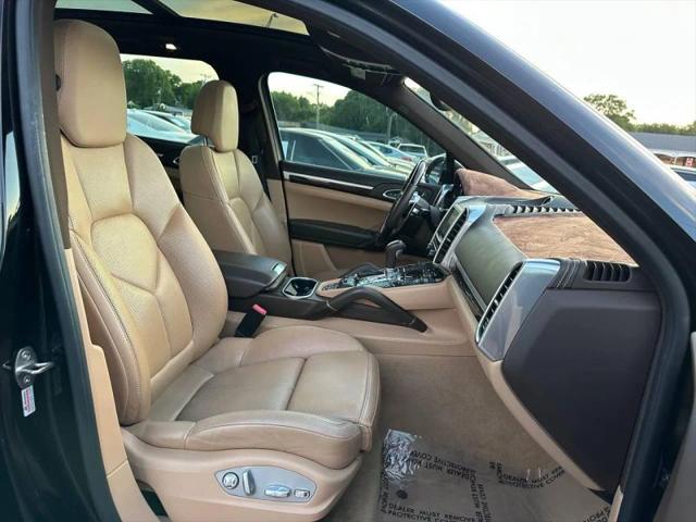 2016 Porsche Cayenne S
