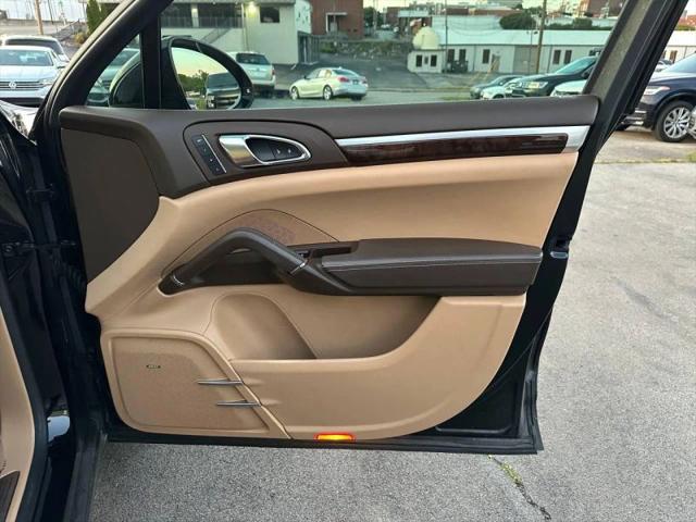 2016 Porsche Cayenne S