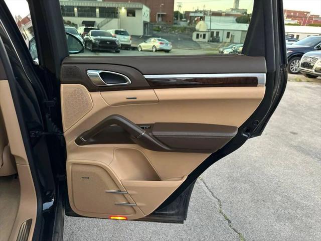 2016 Porsche Cayenne S