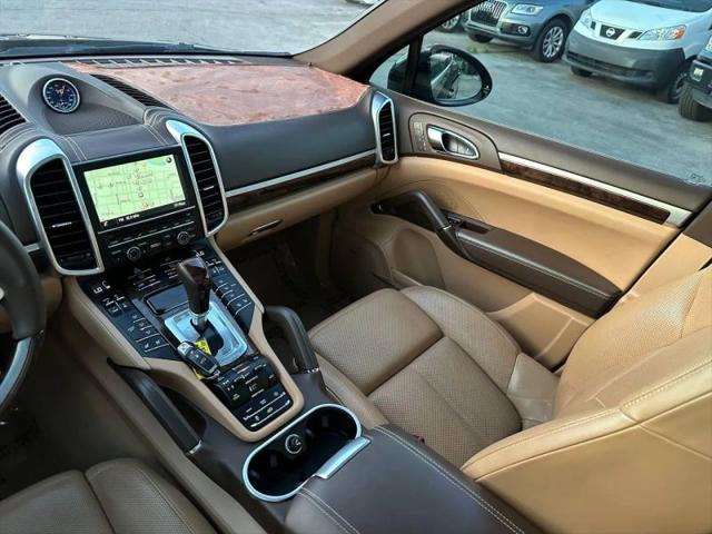 2016 Porsche Cayenne S