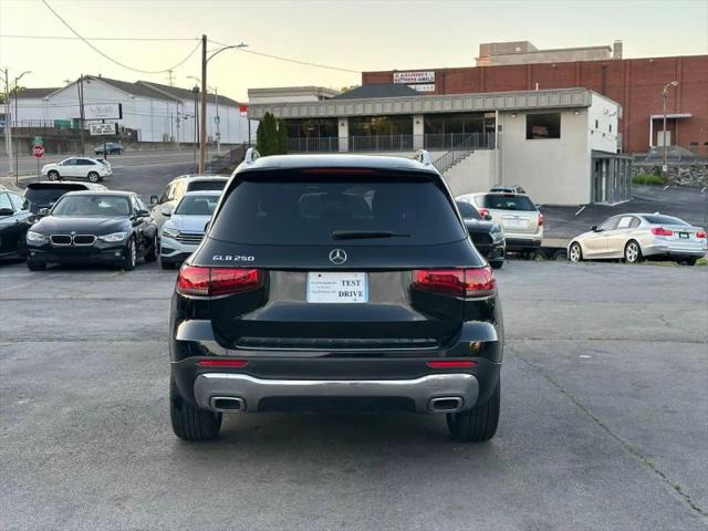 2020 Mercedes-Benz GLB 250