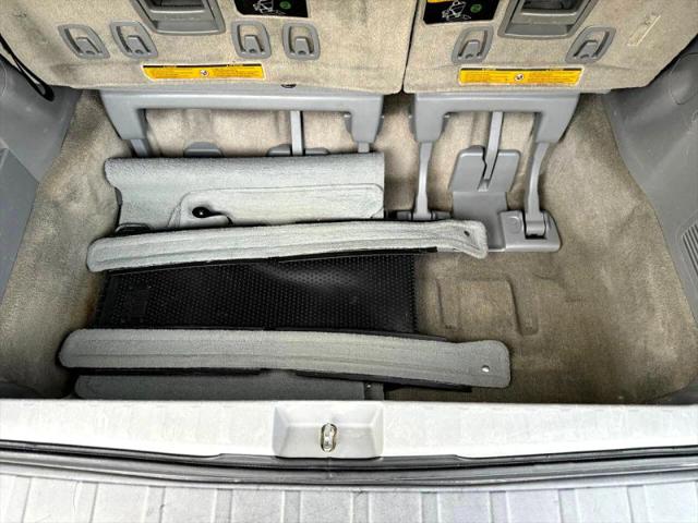 2013 Toyota Sienna XLE V6 8 Passenger