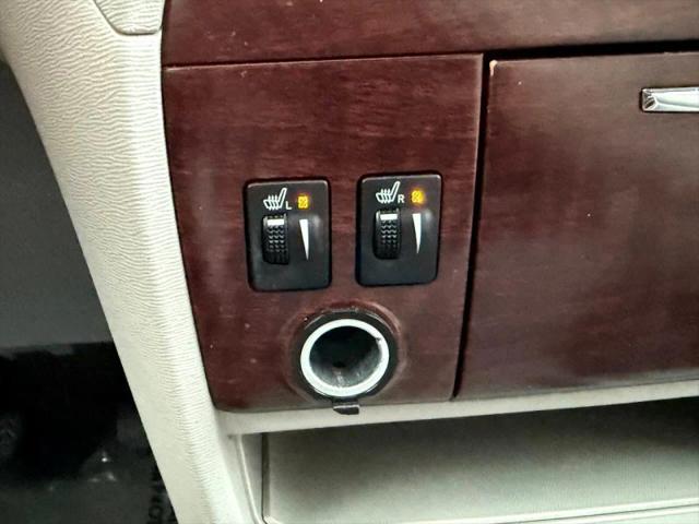 2013 Toyota Sienna XLE V6 8 Passenger