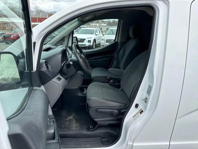 2019 Nissan NV200 S