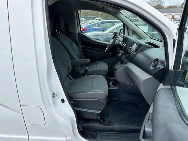 2019 Nissan NV200 S