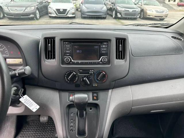 2019 Nissan NV200 S