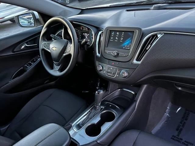 2017 Chevrolet Malibu 1LT