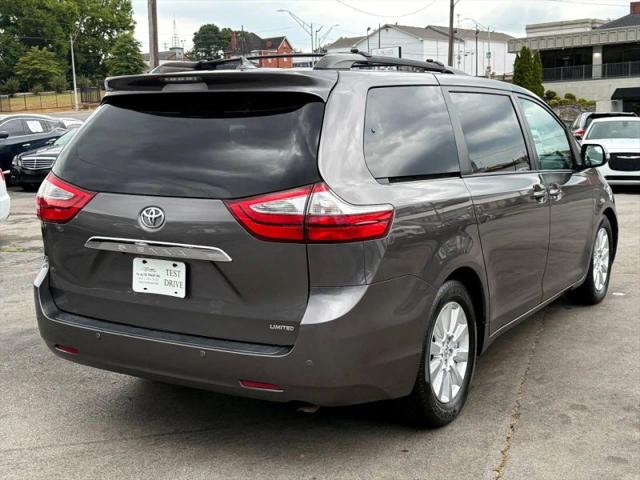 2017 Toyota Sienna Limited 7 Passenger