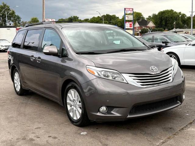 2017 Toyota Sienna Limited 7 Passenger