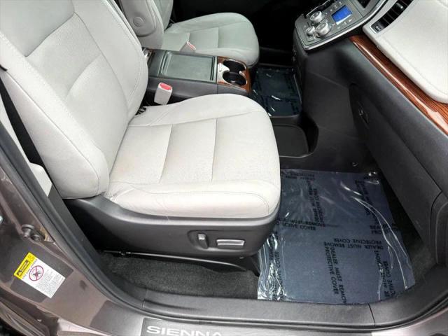 2017 Toyota Sienna Limited 7 Passenger