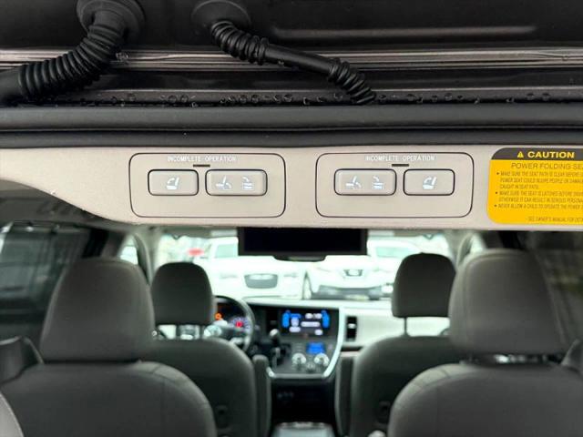 2017 Toyota Sienna Limited 7 Passenger