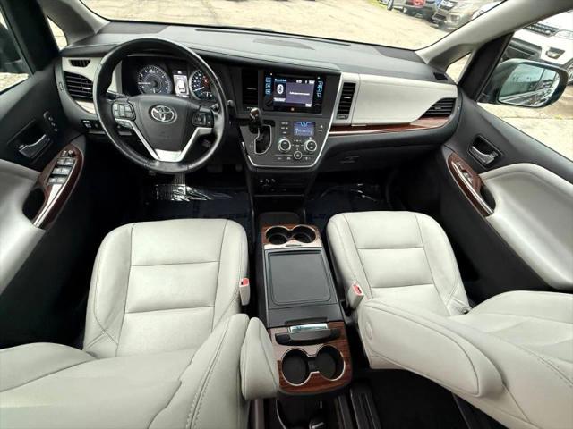 2017 Toyota Sienna Limited 7 Passenger