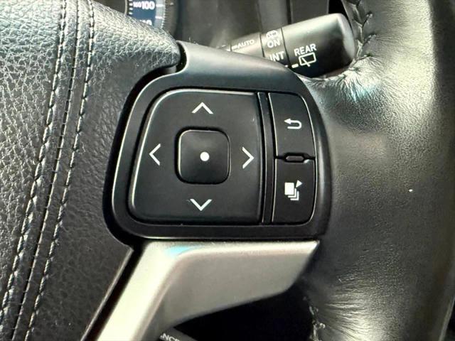 2017 Toyota Sienna Limited 7 Passenger