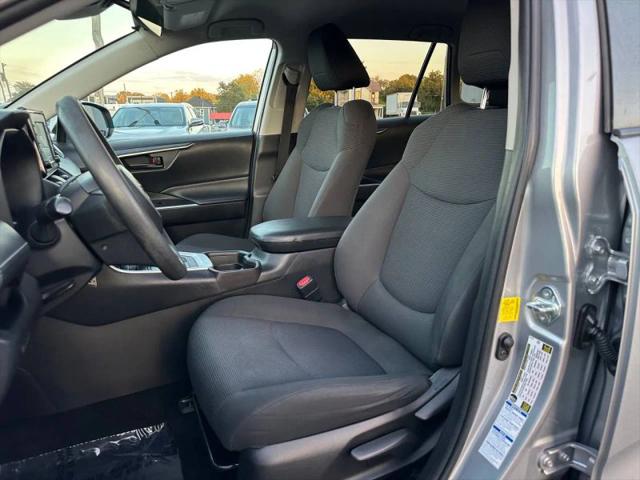 2019 Toyota RAV4 Hybrid LE