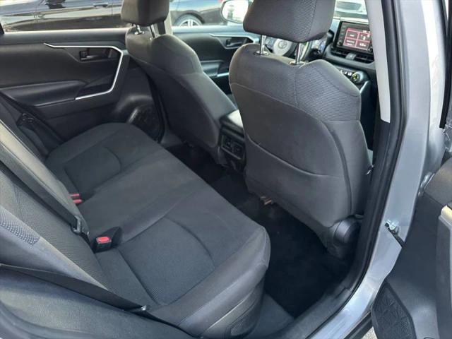 2019 Toyota RAV4 Hybrid LE