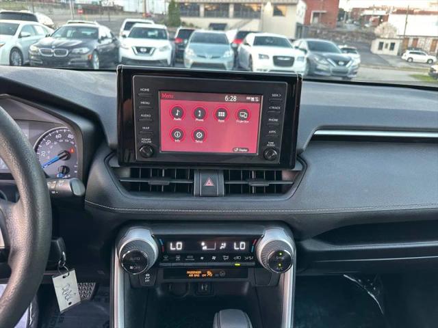 2019 Toyota RAV4 Hybrid LE
