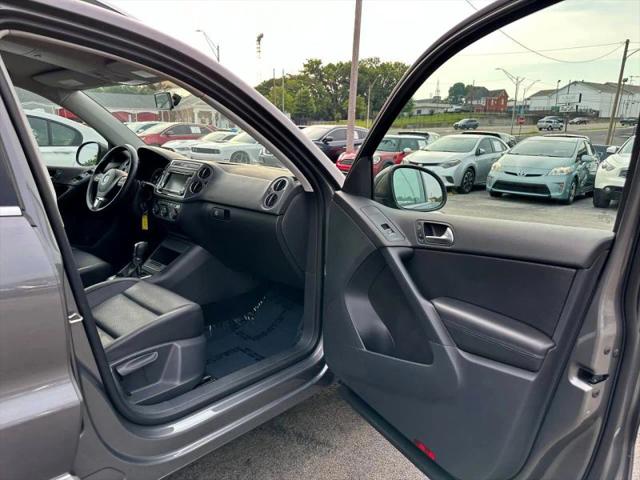 2013 Volkswagen Tiguan SE