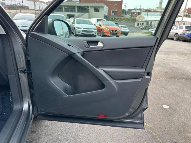 2013 Volkswagen Tiguan SE