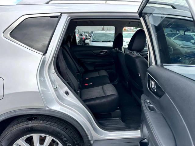 2017 Nissan Rogue SV