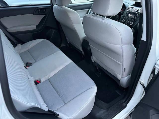 2015 Subaru Forester 2.5i