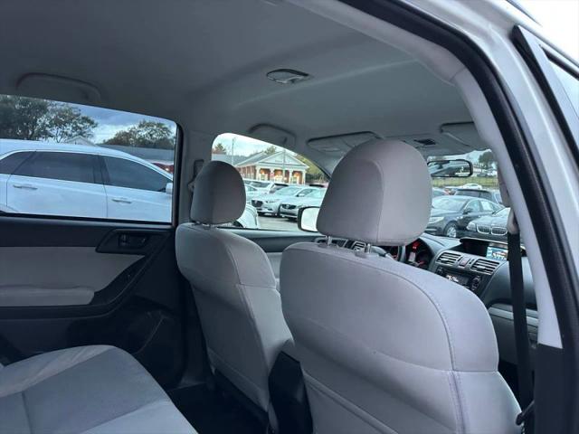 2015 Subaru Forester 2.5i